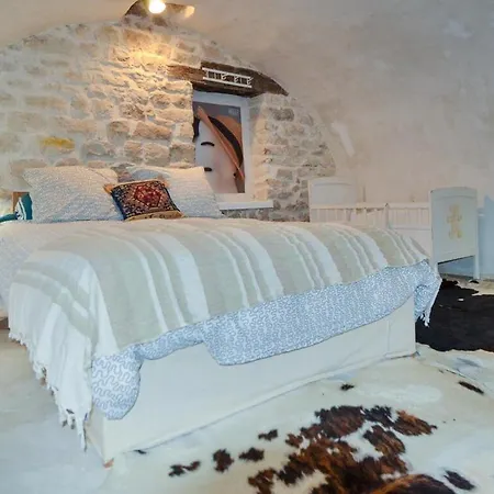 Beautiful Near Uzes * Fons-sur-Lussan