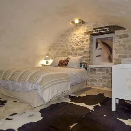 Beautiful Near Uzes * Fons-sur-Lussan