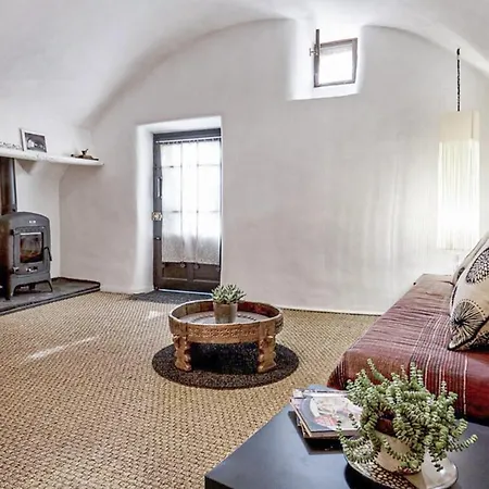 Beautiful Near Uzes * Fons-sur-Lussan