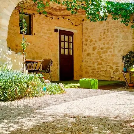 Beautiful Near Uzes Дом отдыха