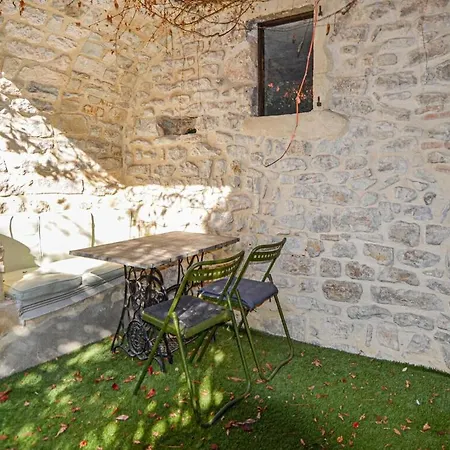 Beautiful Near Uzes * Fons-sur-Lussan